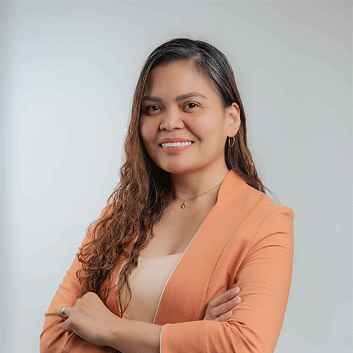 High resolution photo of female Philipina Office manager in Bahrain, wearing professional outfit and working for A grade architecture and engineering construction company in Bahrain